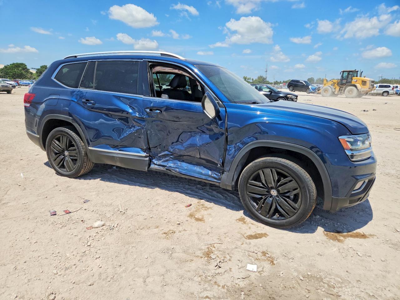 2018 VOLKSWAGEN ATLAS SEL PREMIUM — снимка 4