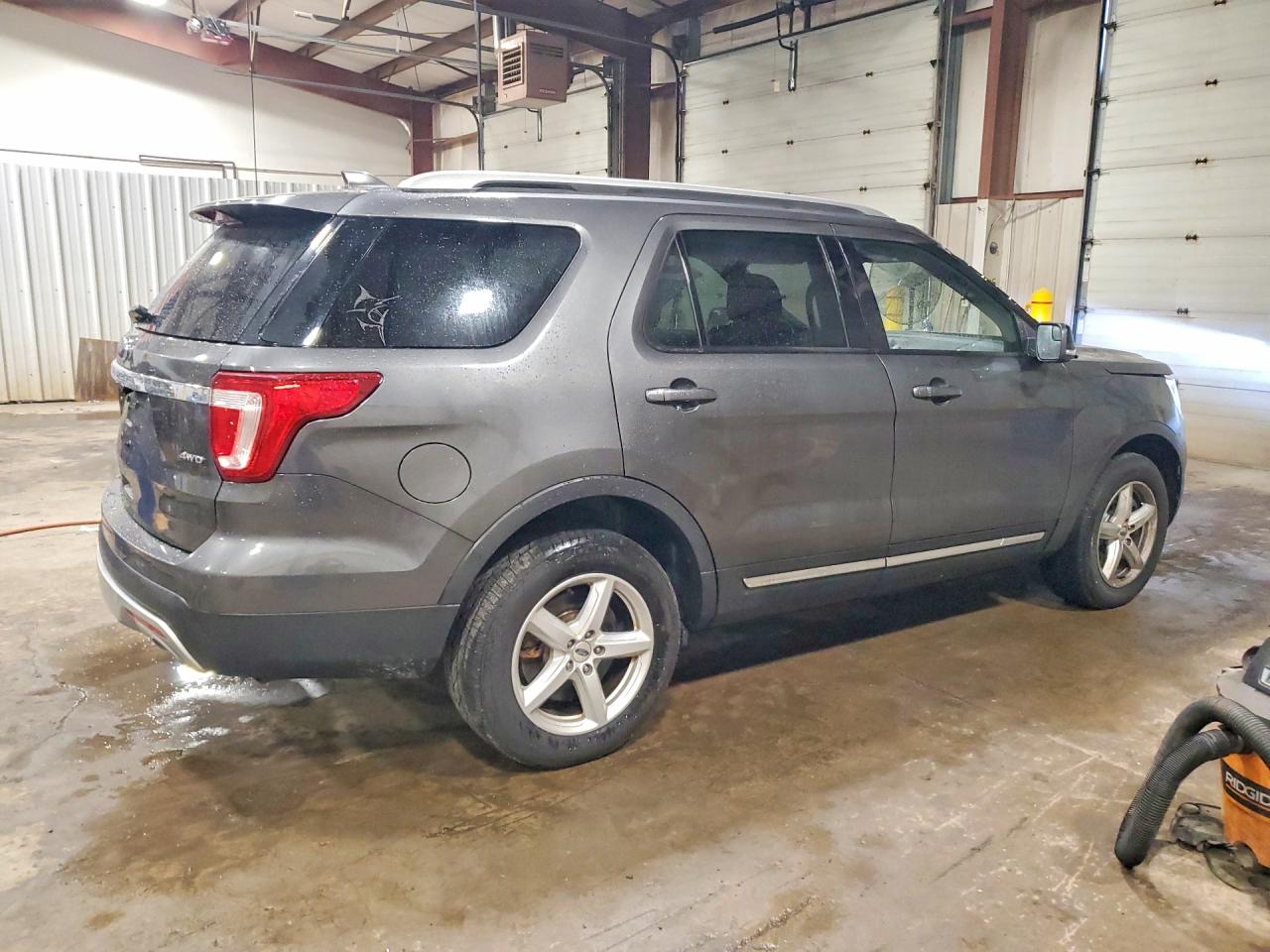 2016 FORD EXPLORER XLT — снимка 3