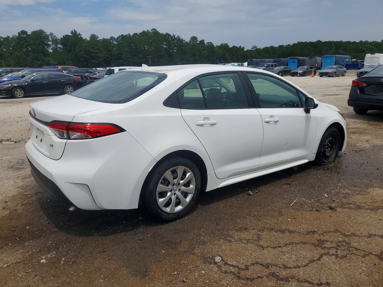 2025 TOYOTA COROLLA LE — снимка 3