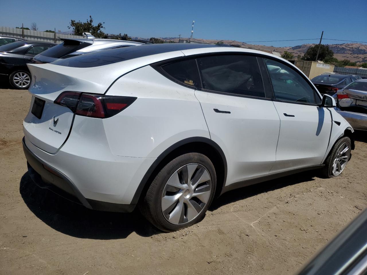2023 TESLA MODEL Y — снимка 3