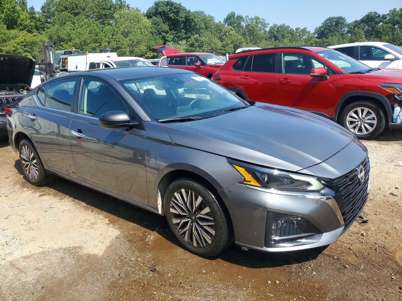 2025 NISSAN ALTIMA SV — снимка 4