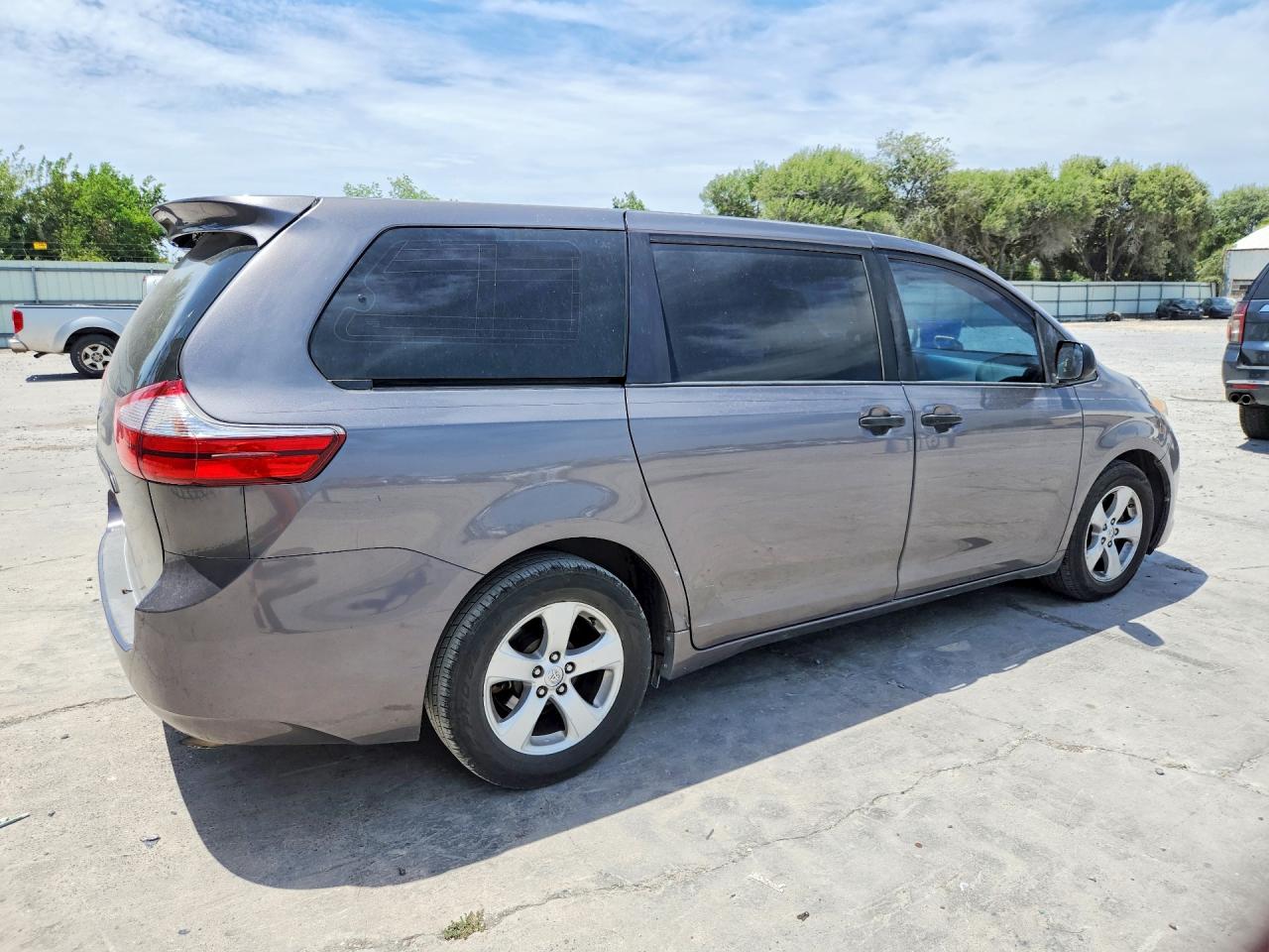 2015 TOYOTA SIENNA L 7-PASSENGER — снимка 3