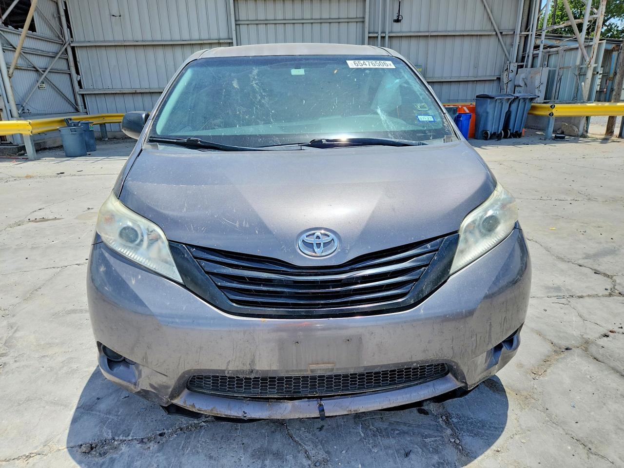2015 TOYOTA SIENNA L 7-PASSENGER — снимка 5