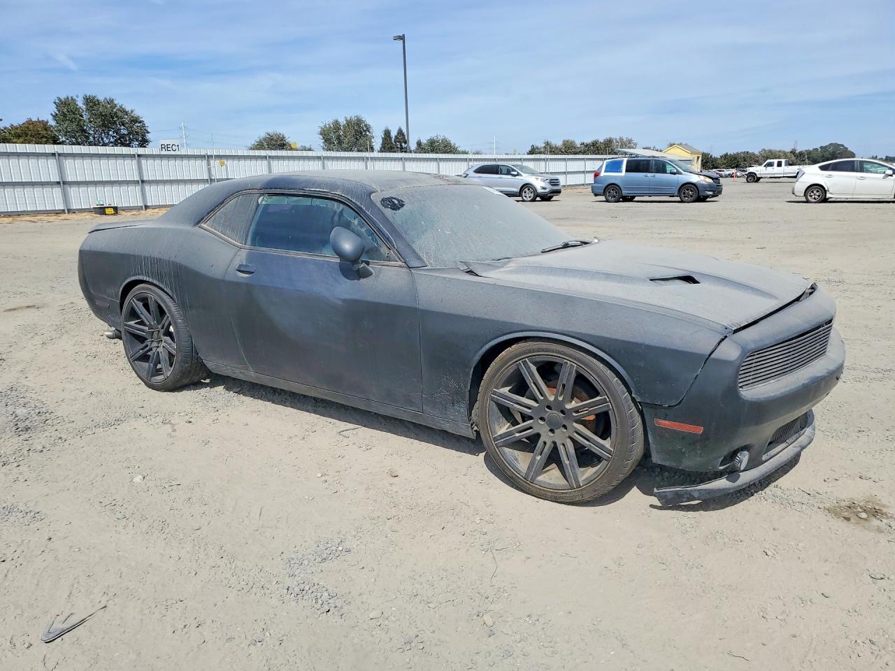 2015 DODGE CHALLENGER SXT — снимка 4