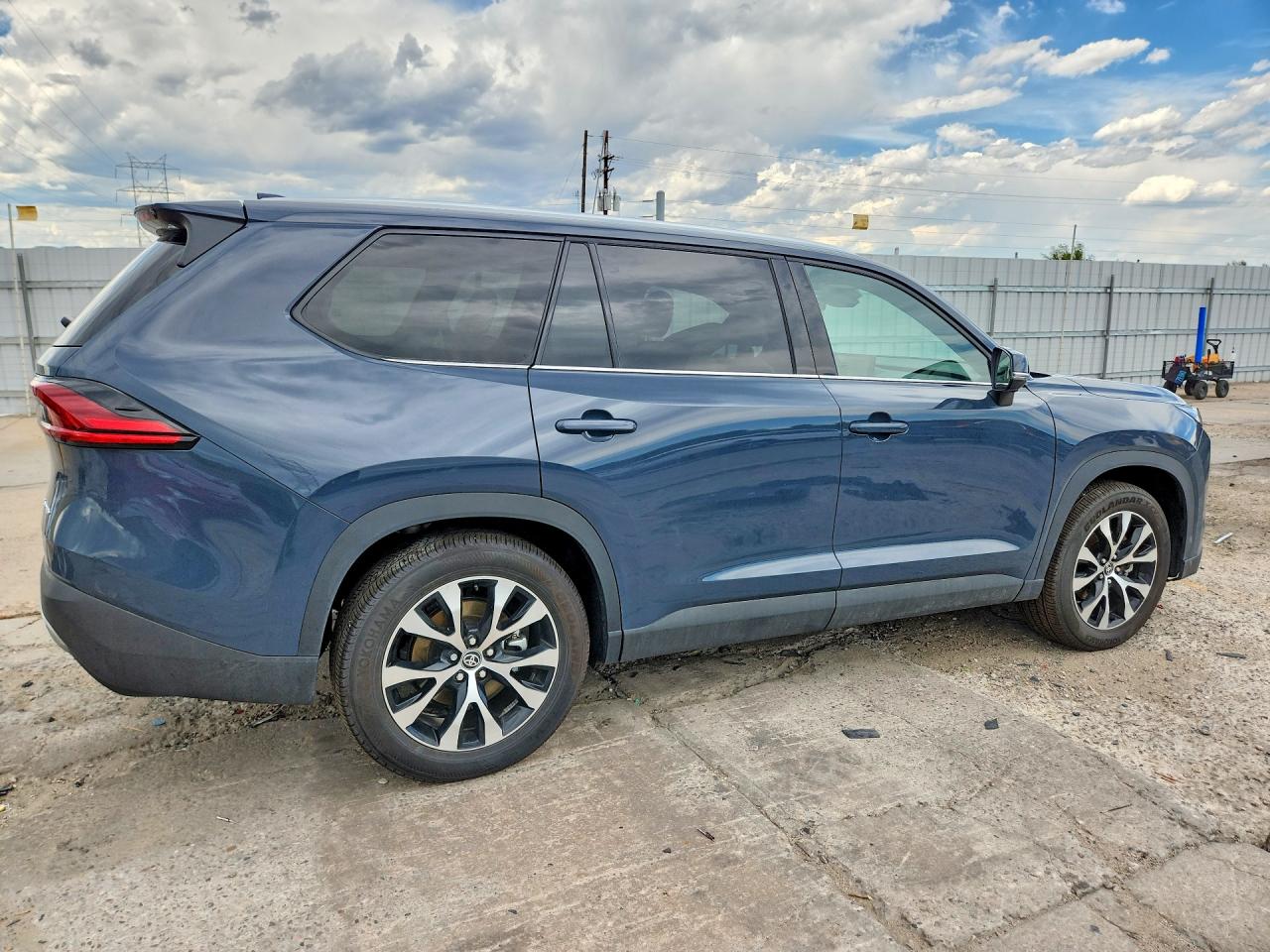 2025 TOYOTA GRAND HIGHLANDER HYBRID MAX LIMITED — снимка 3