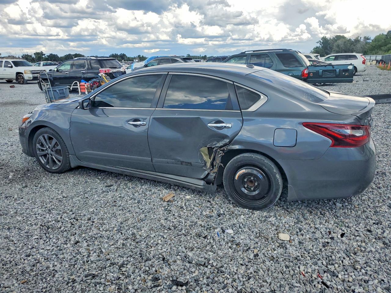 2018 NISSAN ALTIMA 2.5 SR — снимка 2