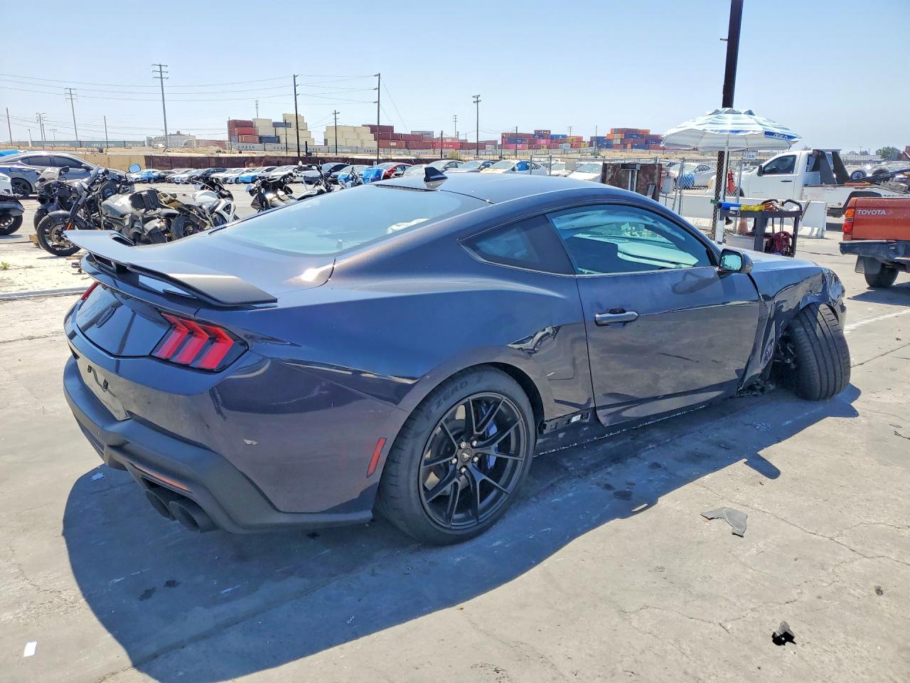 2025 FORD MUSTANG DARK HORSE — снимка 3