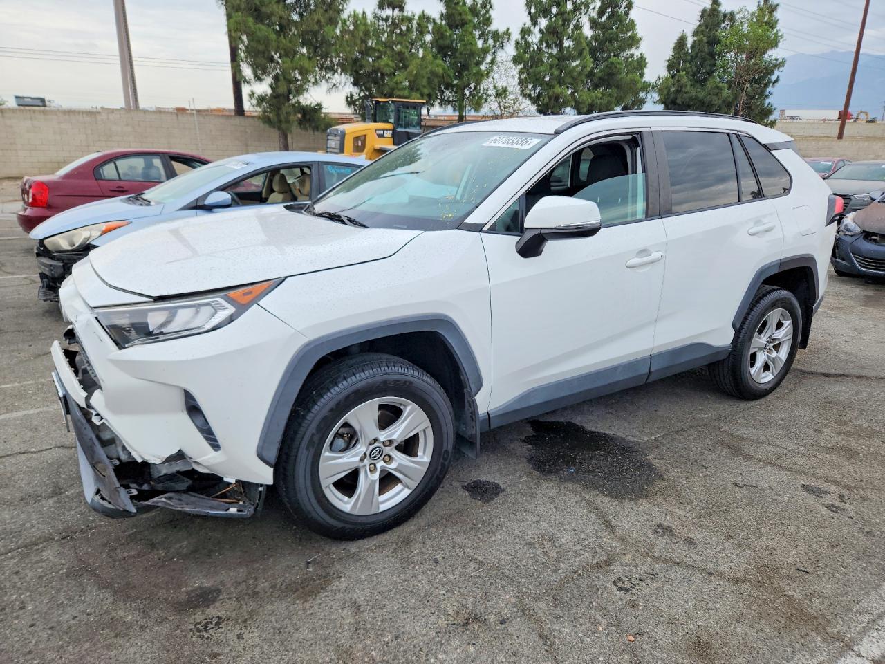 2020 TOYOTA RAV4 XLE