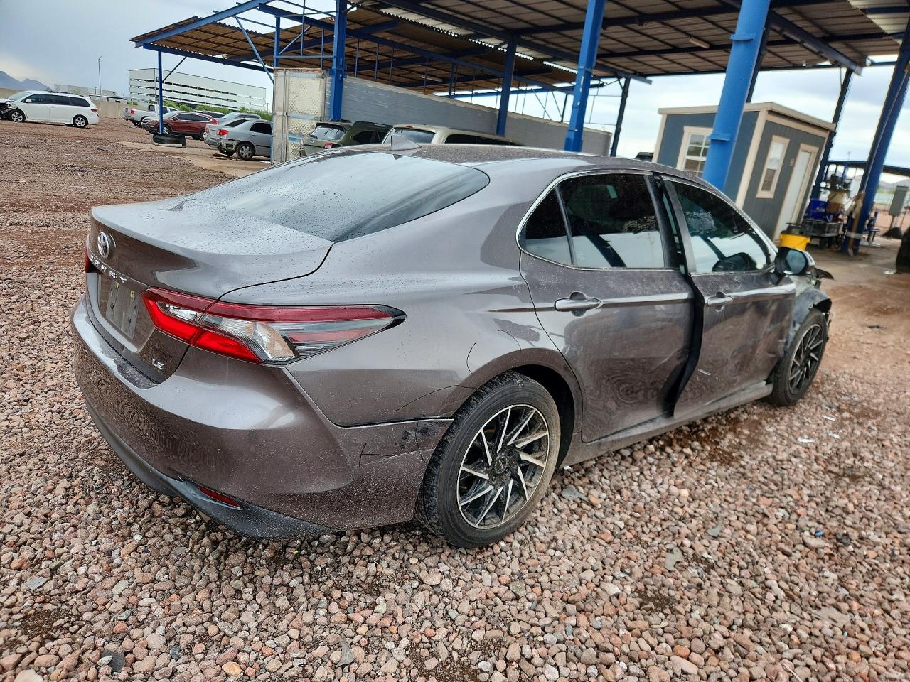 2024 TOYOTA CAMRY LE — снимка 3