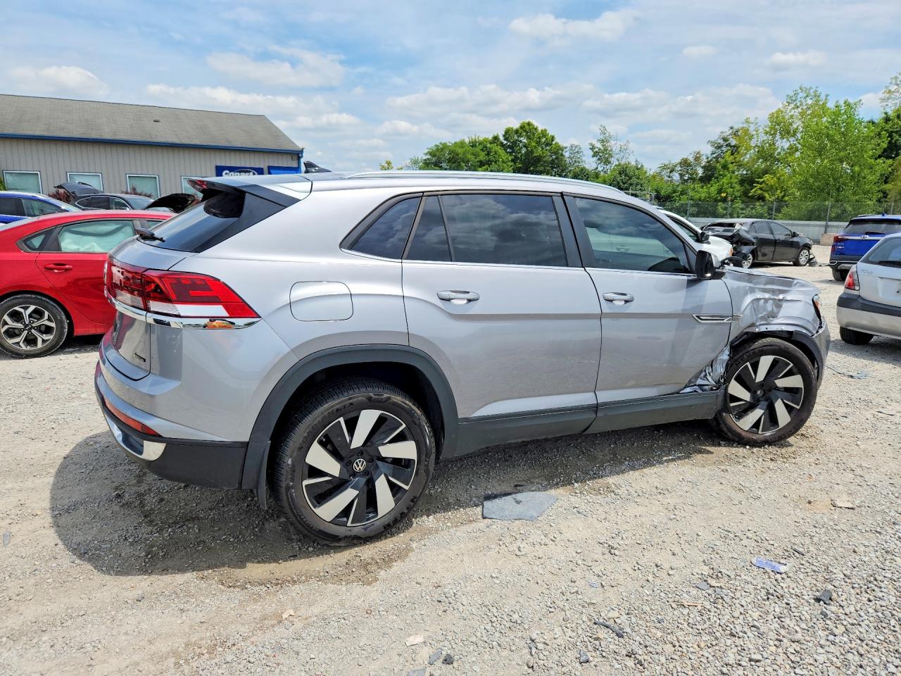 2024 VOLKSWAGEN ATLAS CROSS SPORT SE — снимка 3