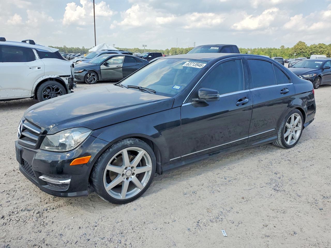 2014 MERCEDES-BENZ C 250
