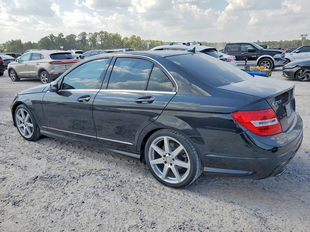2014 MERCEDES-BENZ C 250 — снимка 2