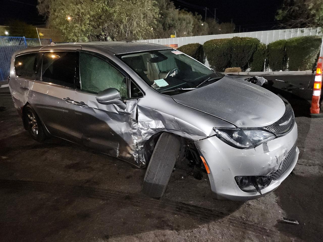 2018 CHRYSLER PACIFICA TOURING PLUS — снимка 4
