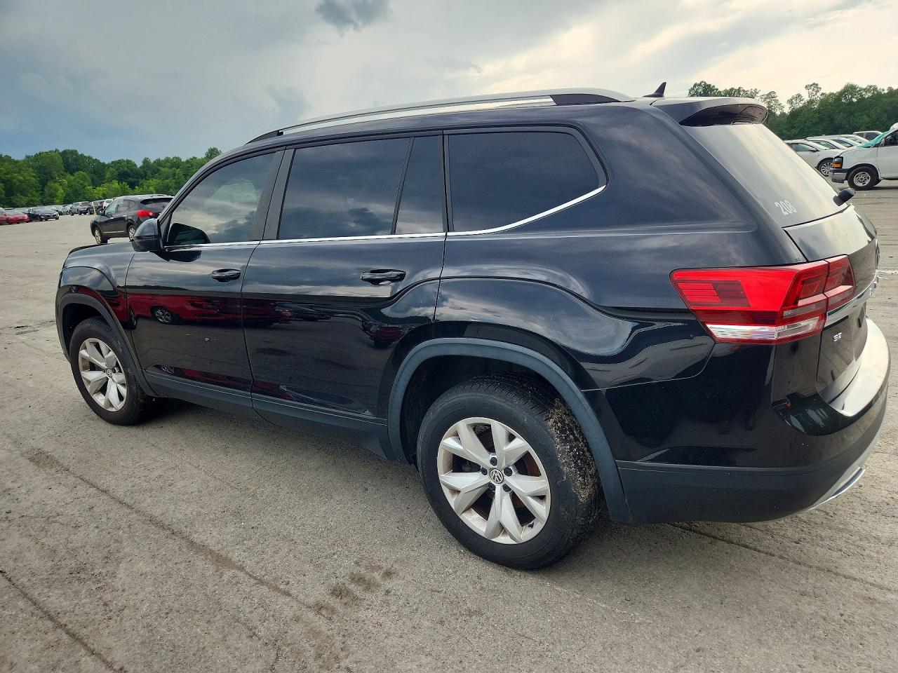 2019 VOLKSWAGEN ATLAS SE — снимка 2