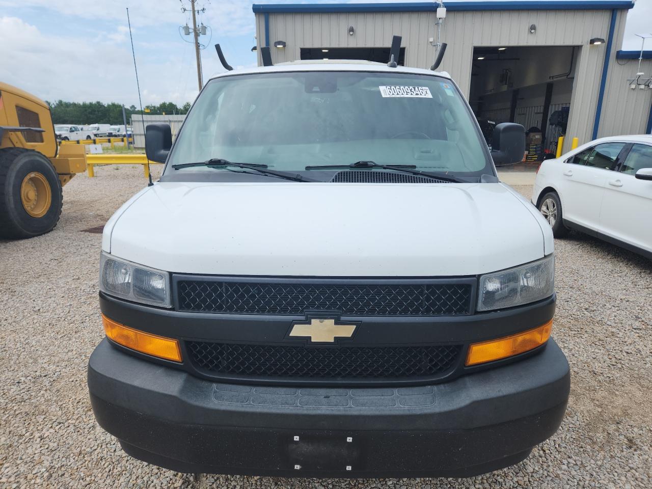 2020 CHEVROLET EXPRESS G2500 — снимка 5