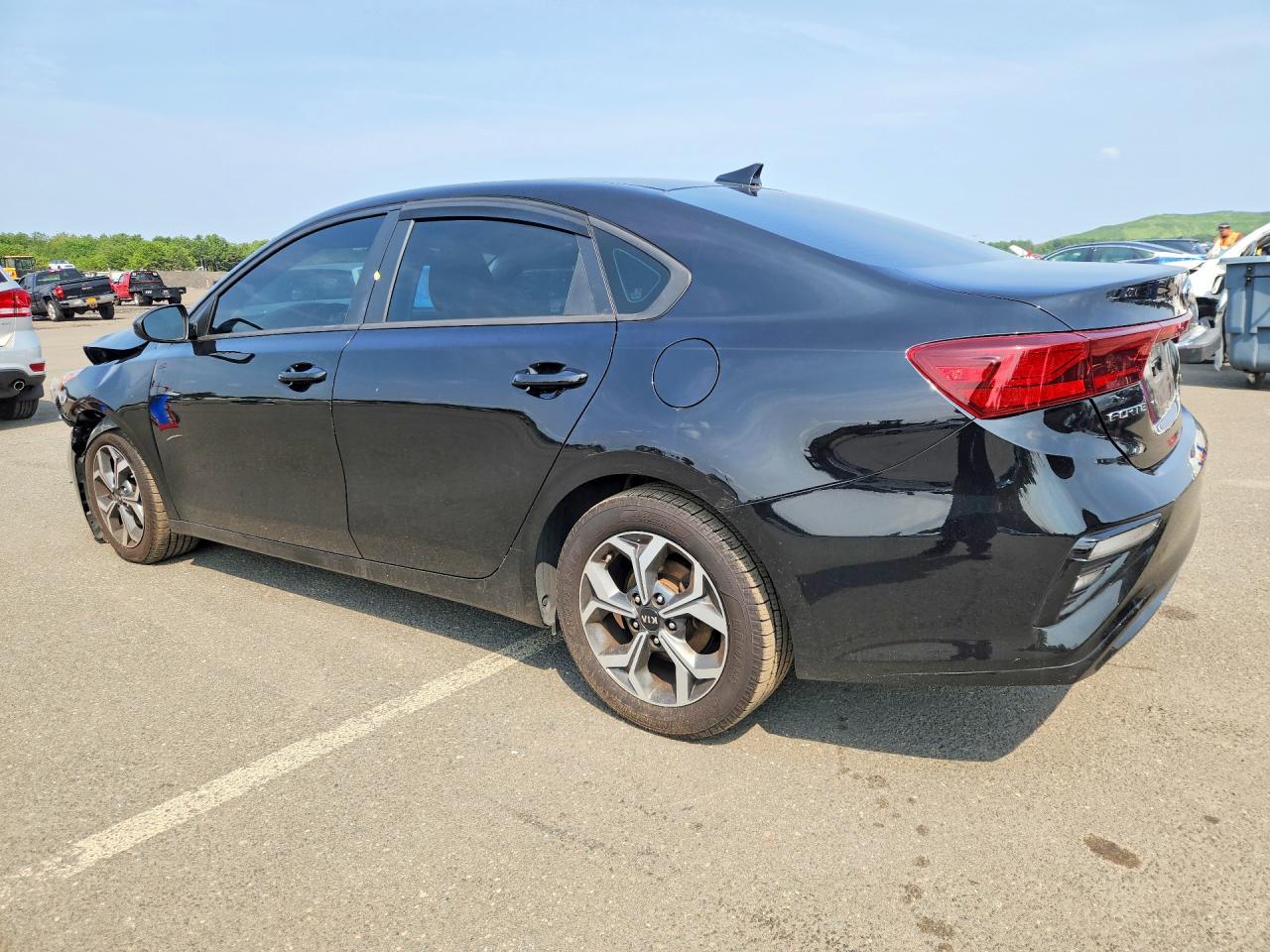 2021 KIA FORTE LXS — снимка 2