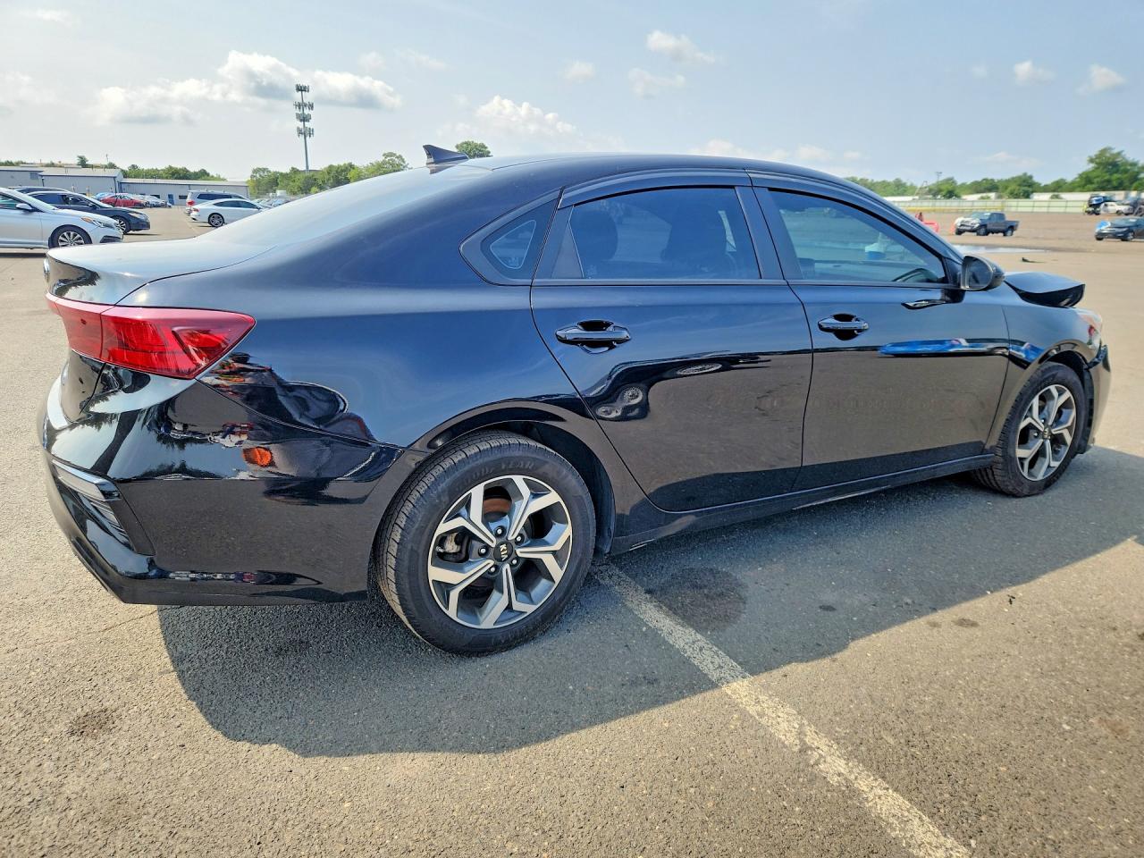 2021 KIA FORTE LXS — снимка 4