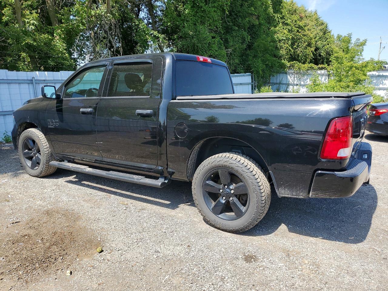 2023 RAM 1500 CLASSIC TRADESMAN — снимка 2