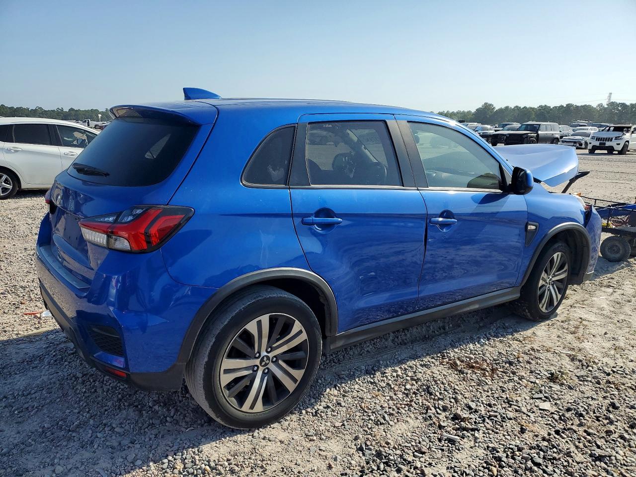 2020 MITSUBISHI OUTLANDER SPORT ES — снимка 3