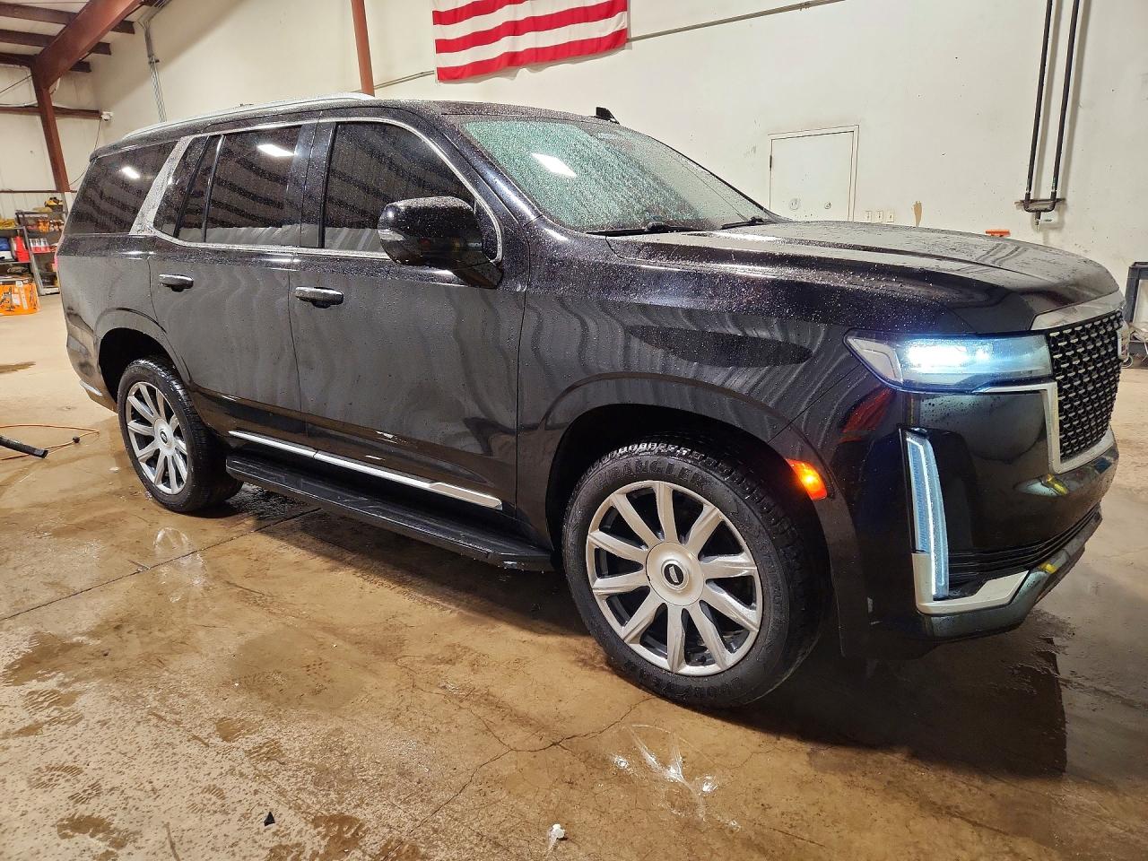 2021 CADILLAC ESCALADE LUXURY — снимка 4