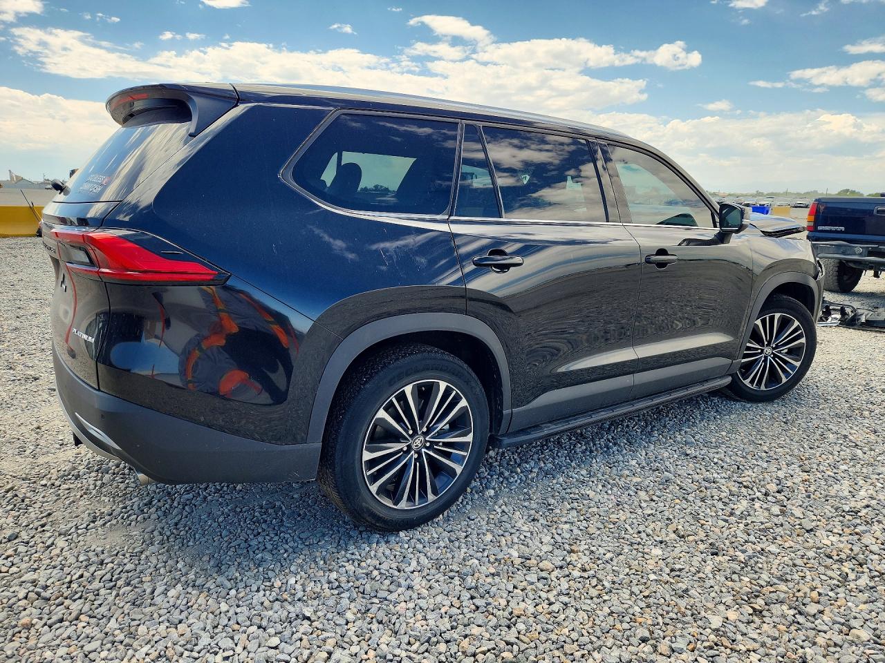 2024 TOYOTA GRAND HIGHLANDER HYBRID MAX PLATINUM — снимка 3