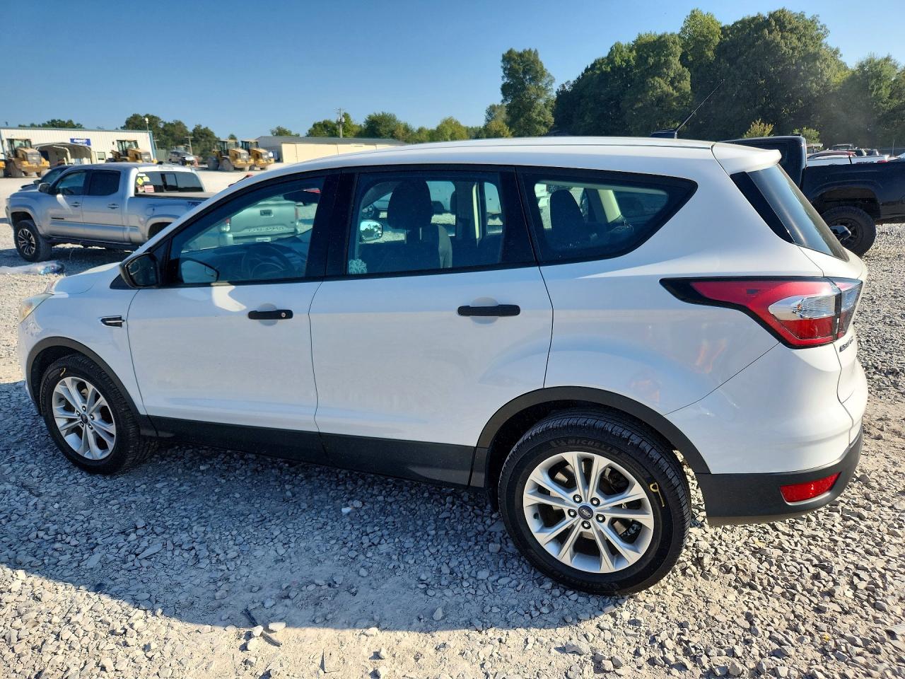 2017 FORD ESCAPE S — снимка 2