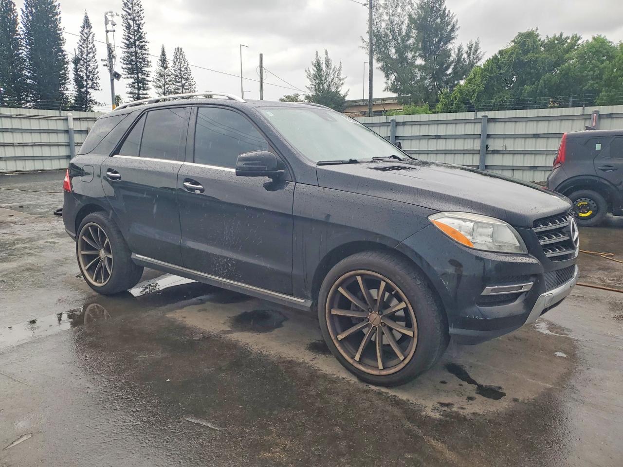 2015 MERCEDES-BENZ ML 350 — photo 4