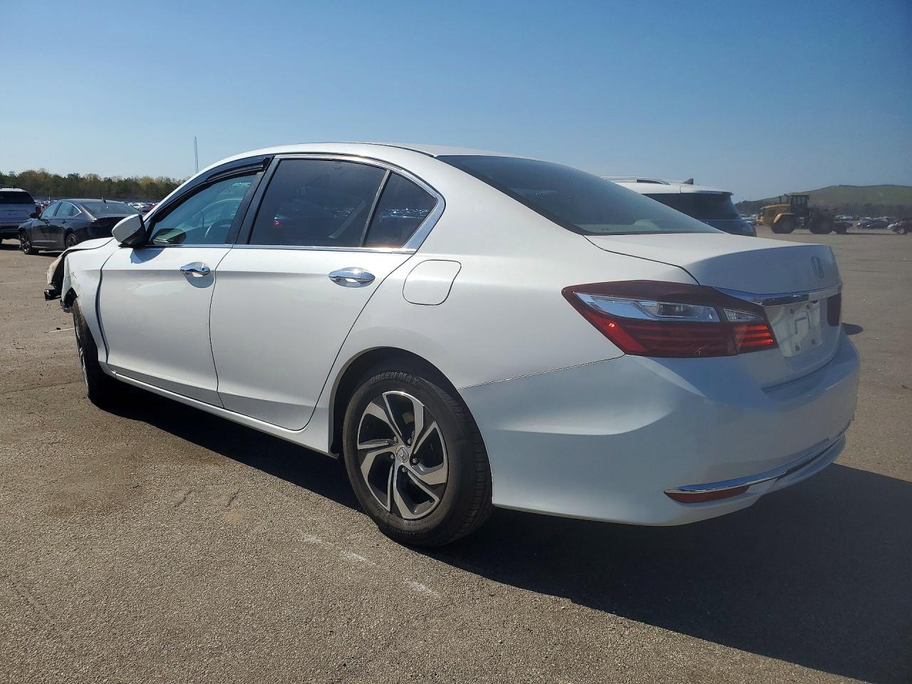 2017 HONDA ACCORD LX — снимка 2