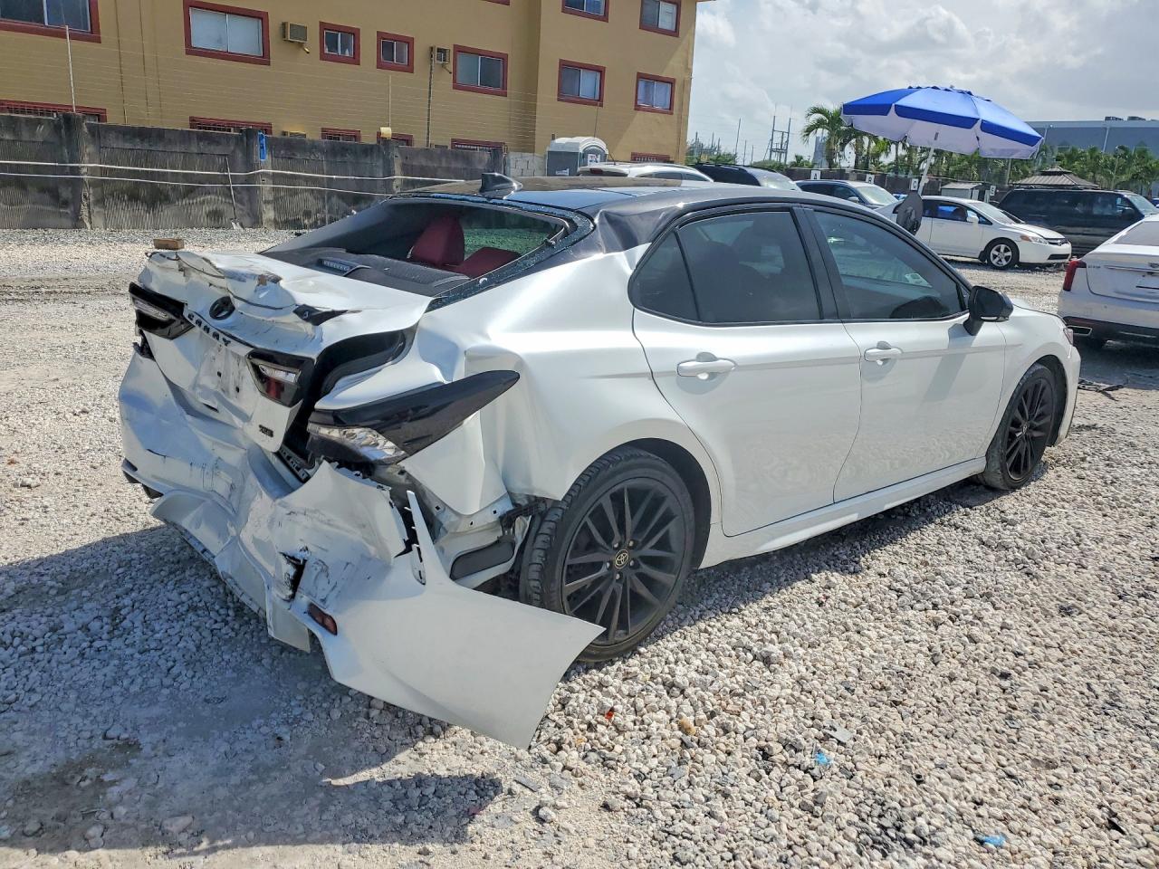 2021 TOYOTA CAMRY XSE — снимка 3