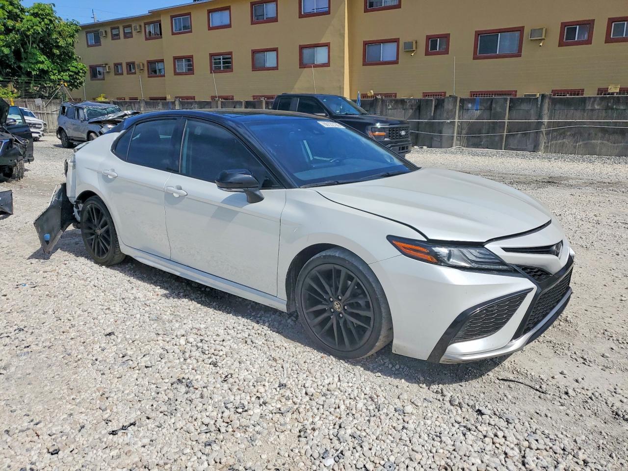 2021 TOYOTA CAMRY XSE — снимка 4