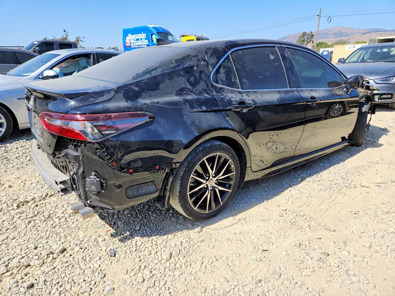 2024 TOYOTA CAMRY SE — снимка 3