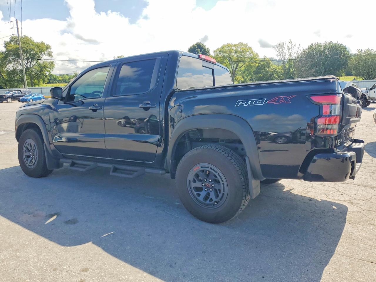 2026 NISSAN FRONTIER PRO-4X — снимка 2