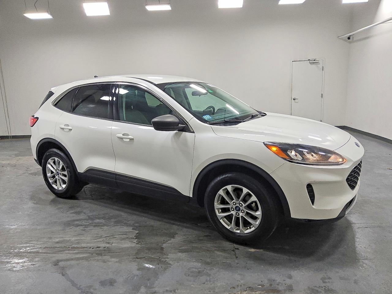 2022 FORD ESCAPE SE — снимка 4