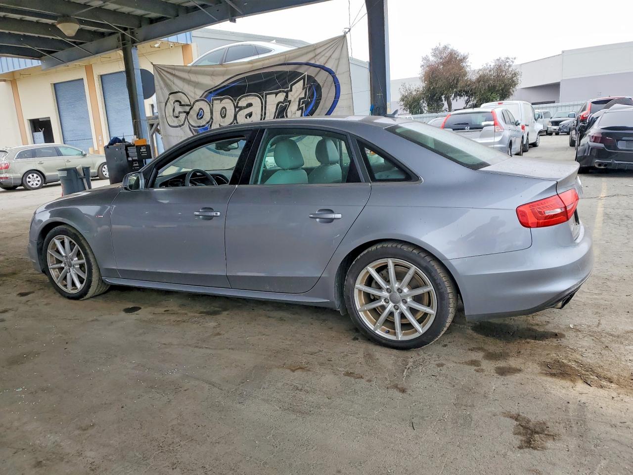 2015 AUDI A4 PREMIUM PLUS — снимка 2
