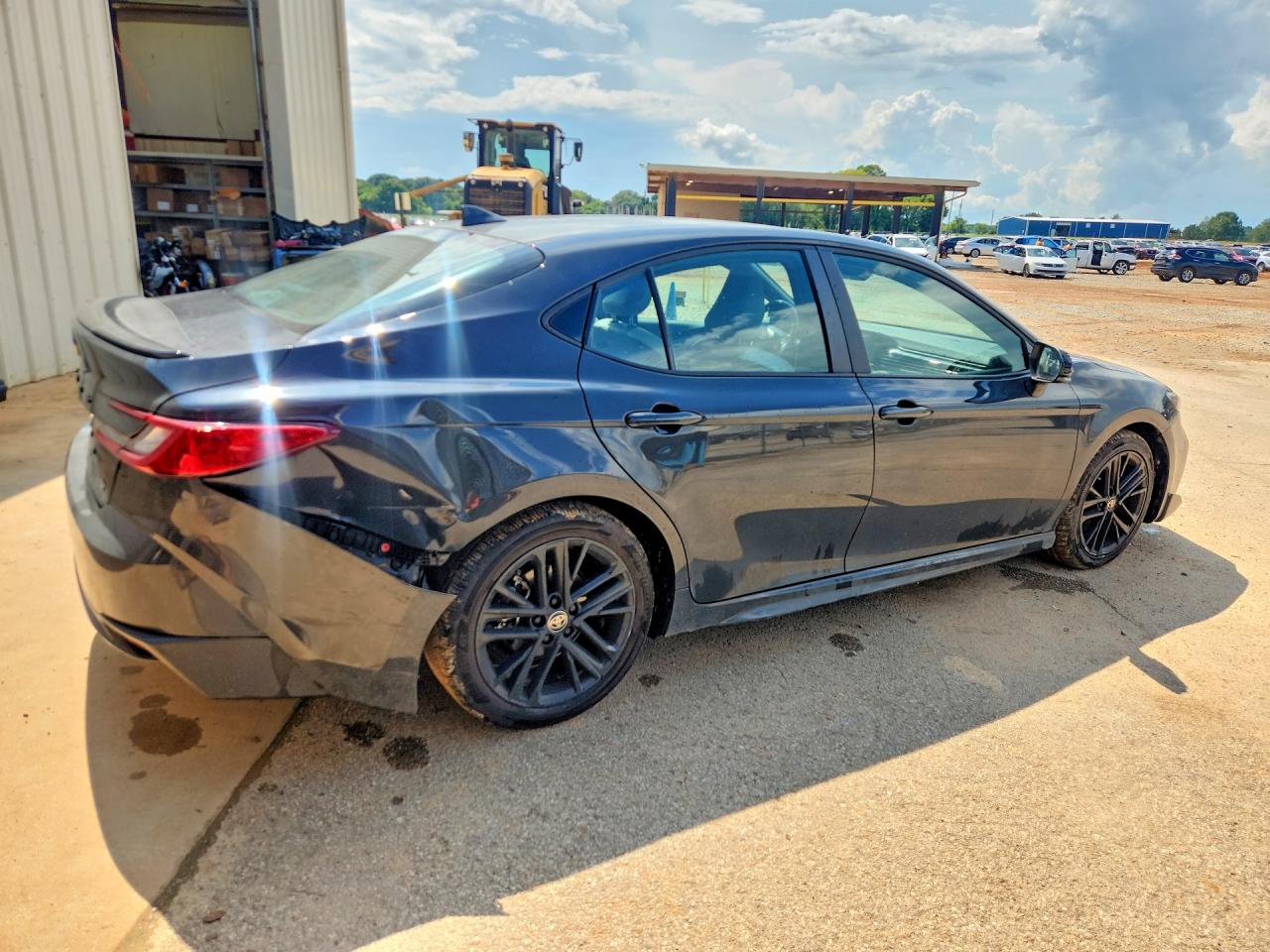 2026 TOYOTA CAMRY SE — снимка 3