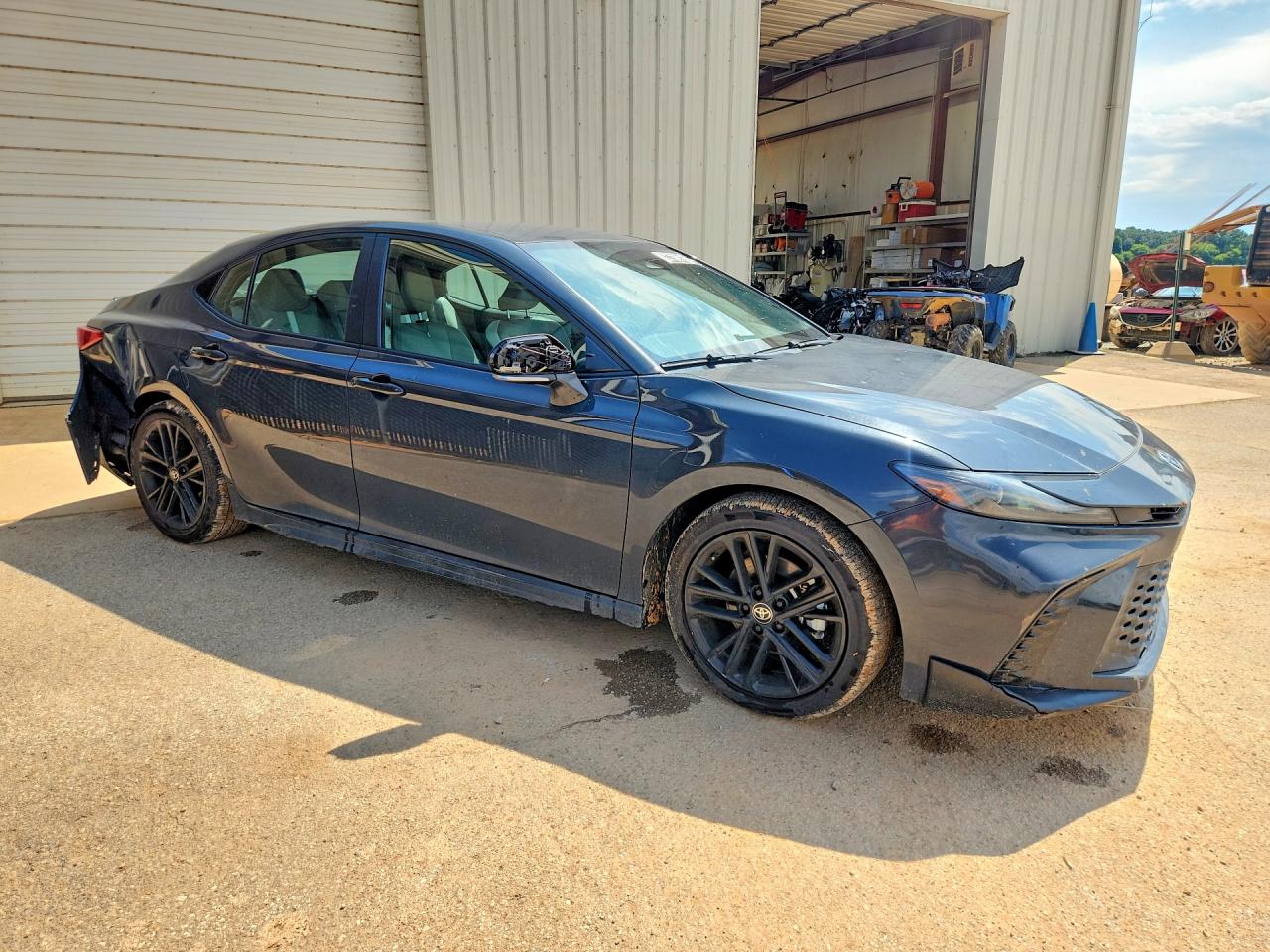 2026 TOYOTA CAMRY SE — снимка 4
