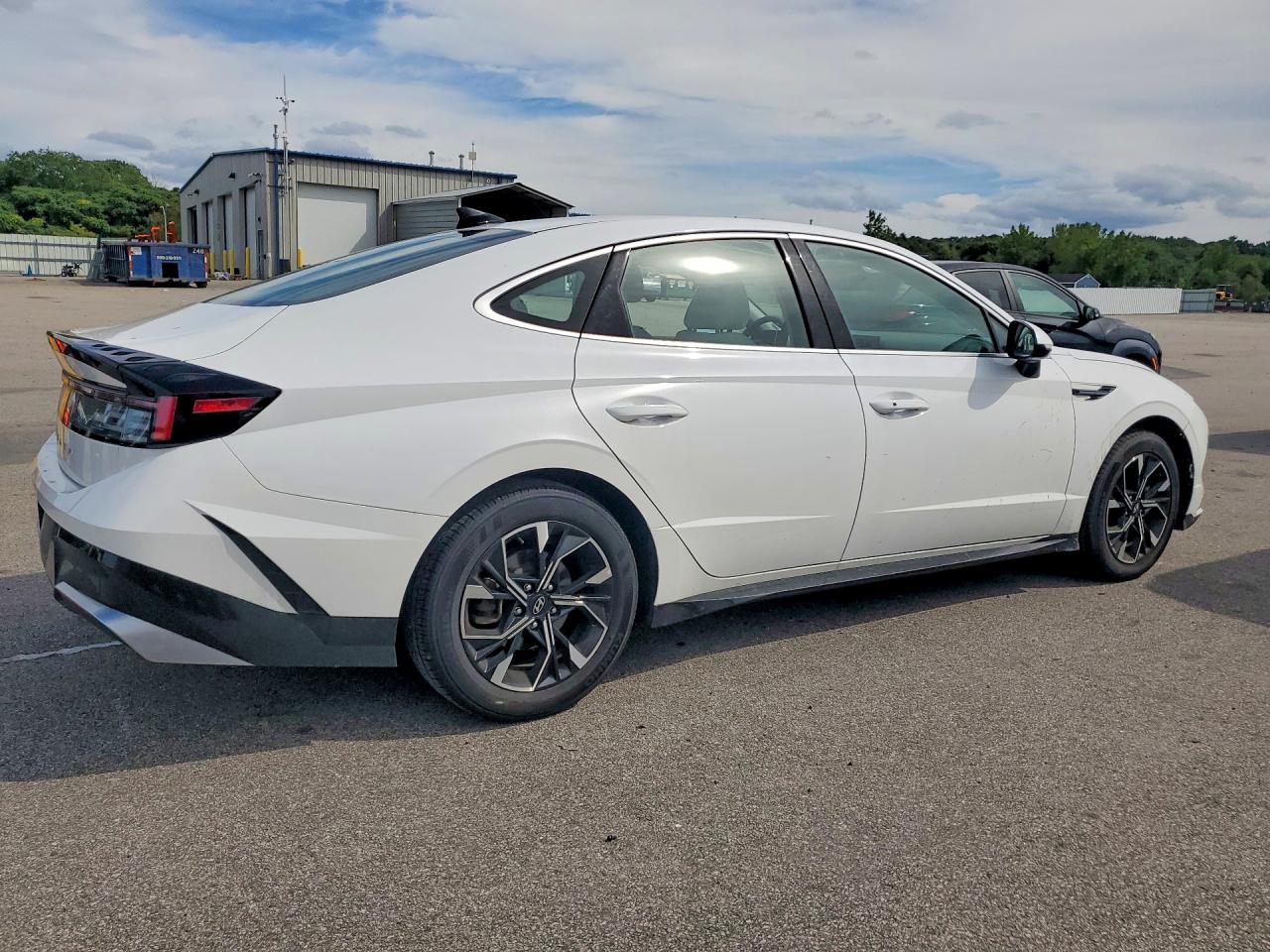 2025 HYUNDAI SONATA SEL — снимка 3