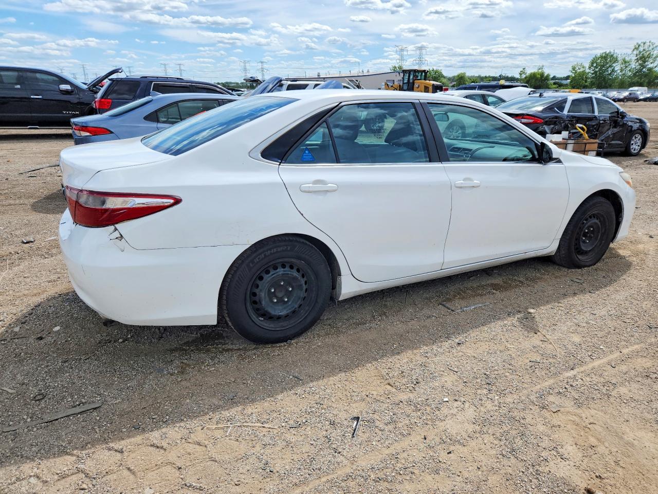 2015 TOYOTA CAMRY HYBRID LE — снимка 3