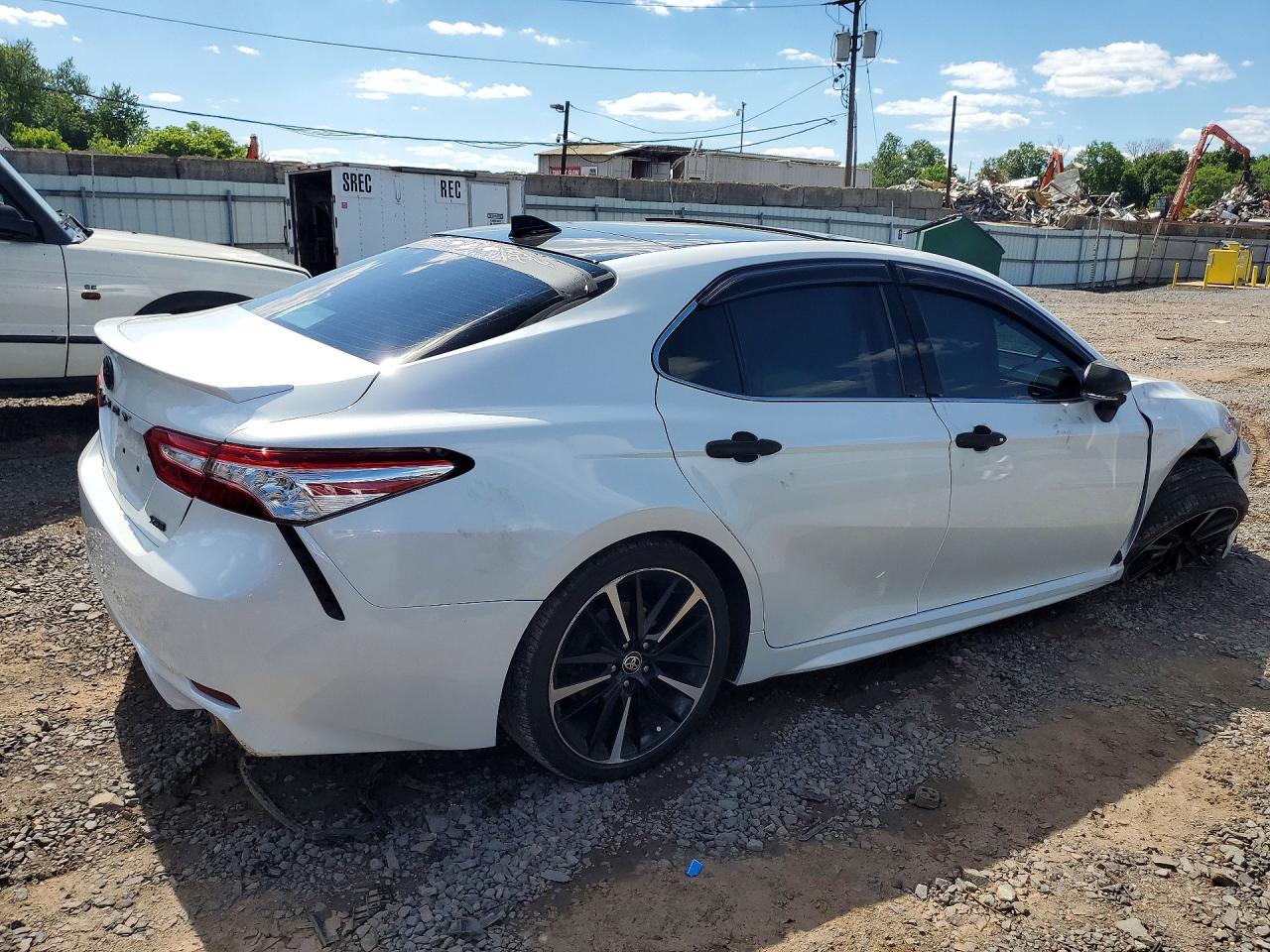 2020 TOYOTA CAMRY XSE — снимка 3