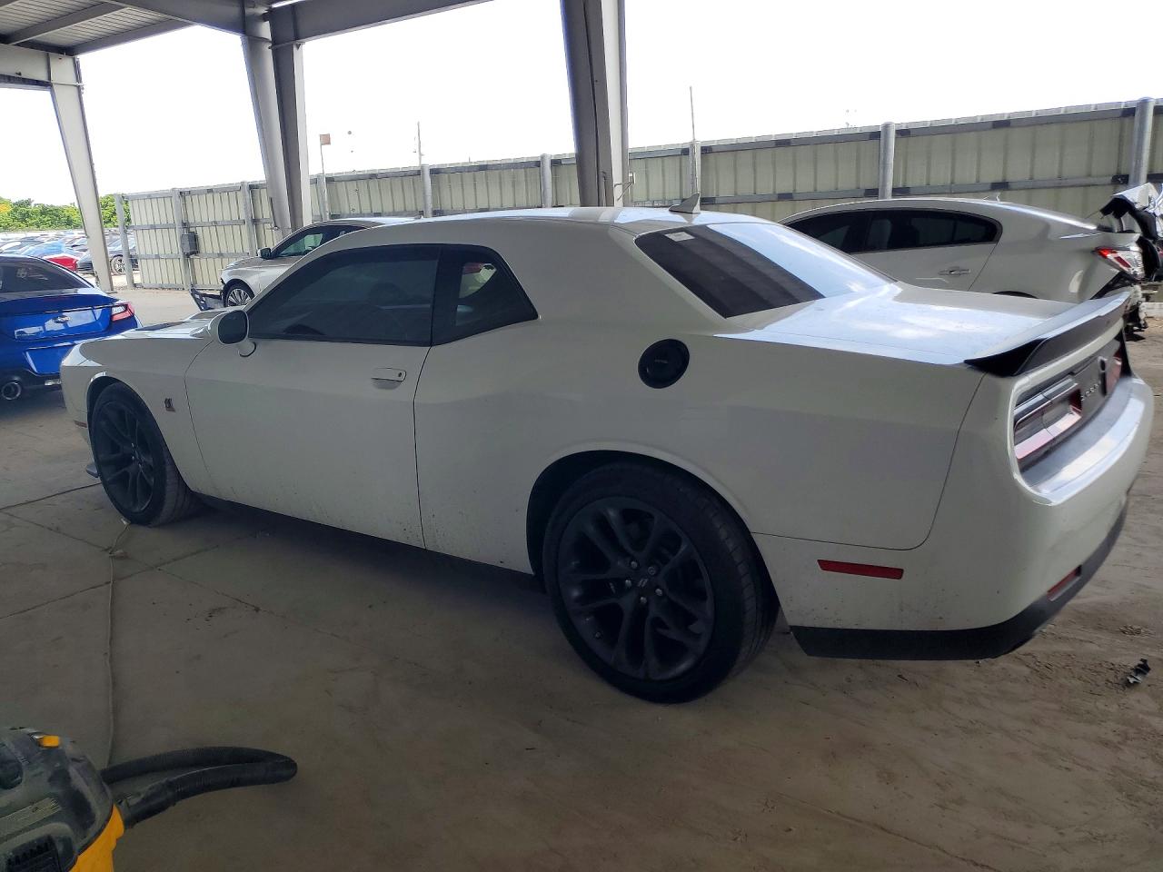 2020 DODGE CHALLENGER R — снимка 2