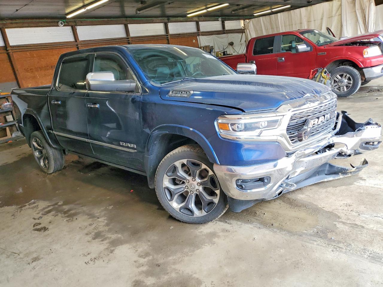 2020 RAM 1500 LIMITED — снимка 4