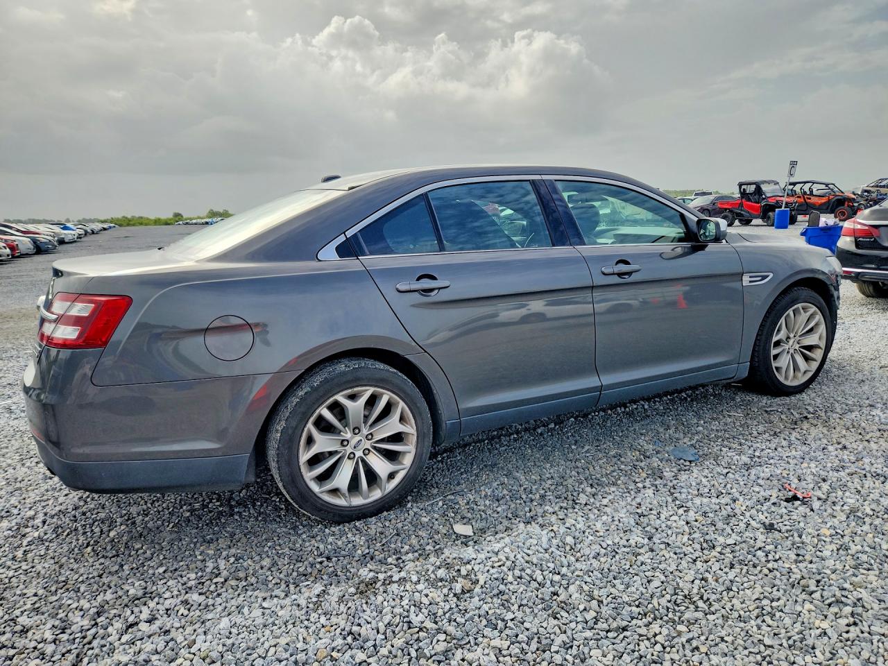 2017 FORD TAURUS LIMITED — снимка 3