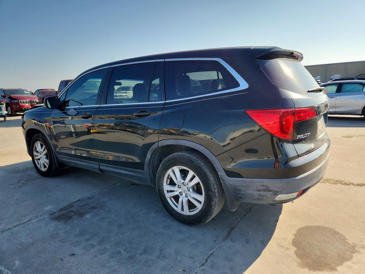 2017 HONDA PILOT LX — снимка 2