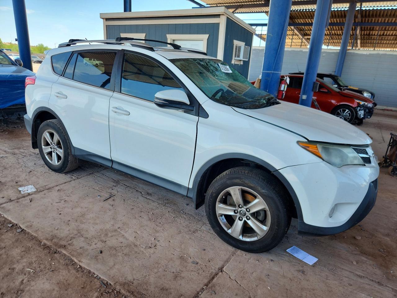 2015 TOYOTA RAV4 XLE — снимка 4