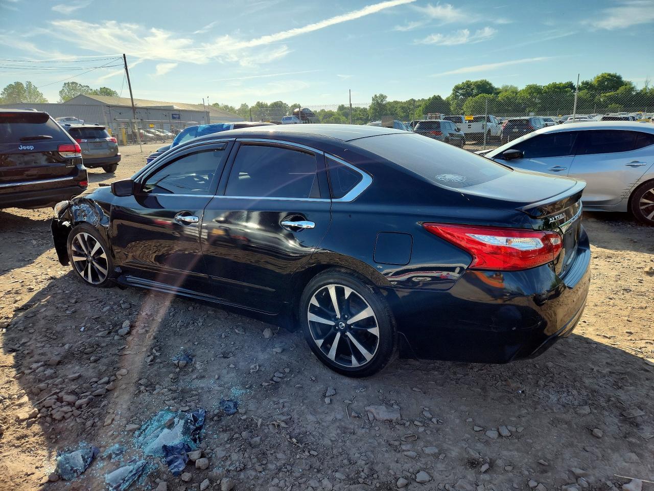 2016 NISSAN ALTIMA 2.5 SR — снимка 2