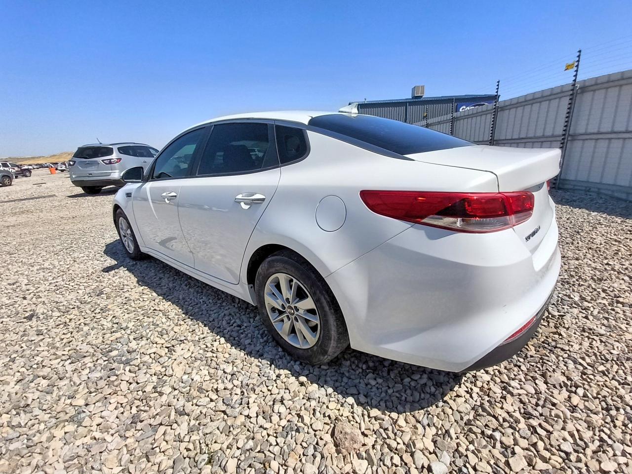 2016 KIA OPTIMA LX — снимка 2