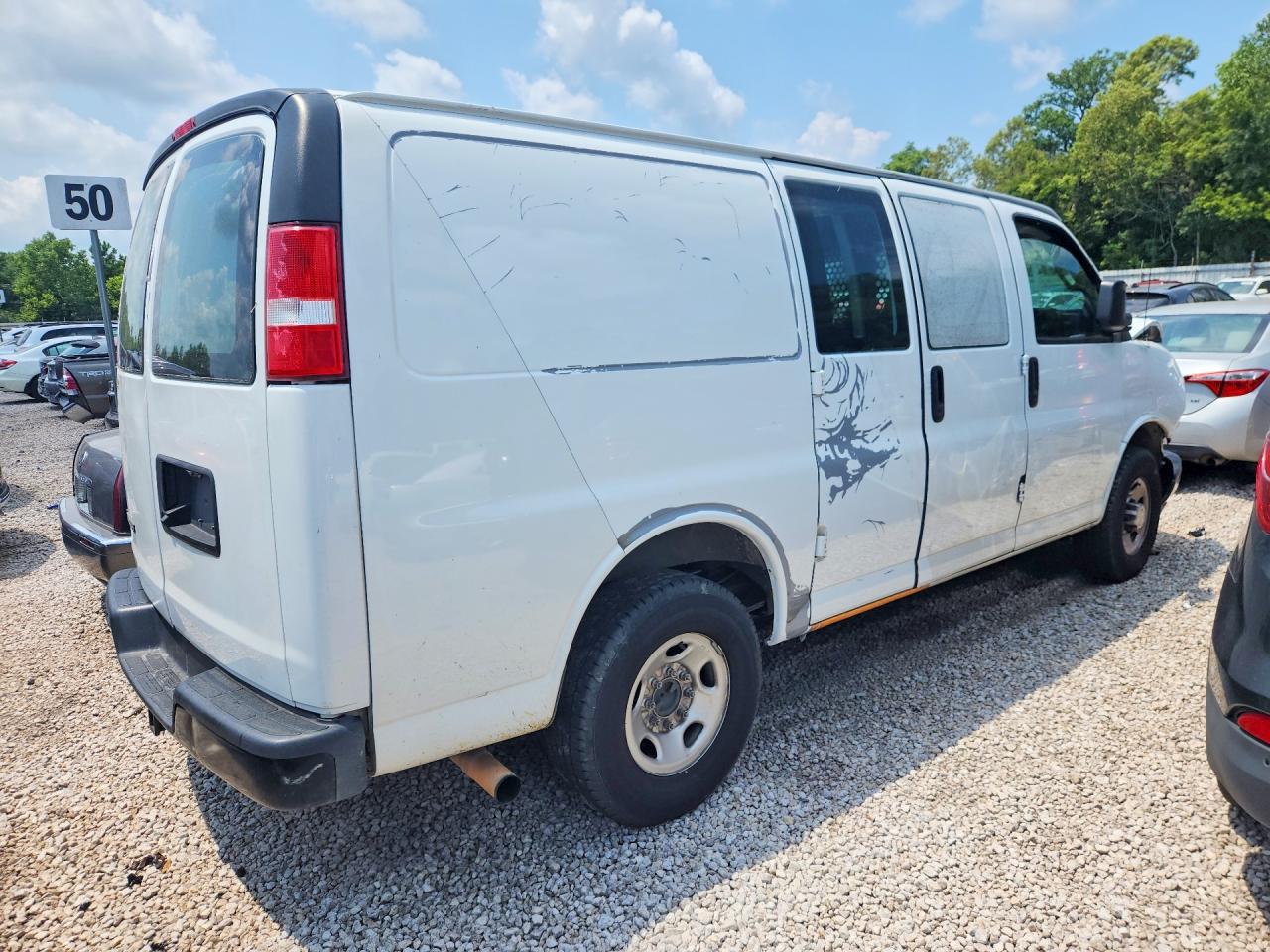 2020 CHEVROLET EXPRESS G2500 — снимка 3