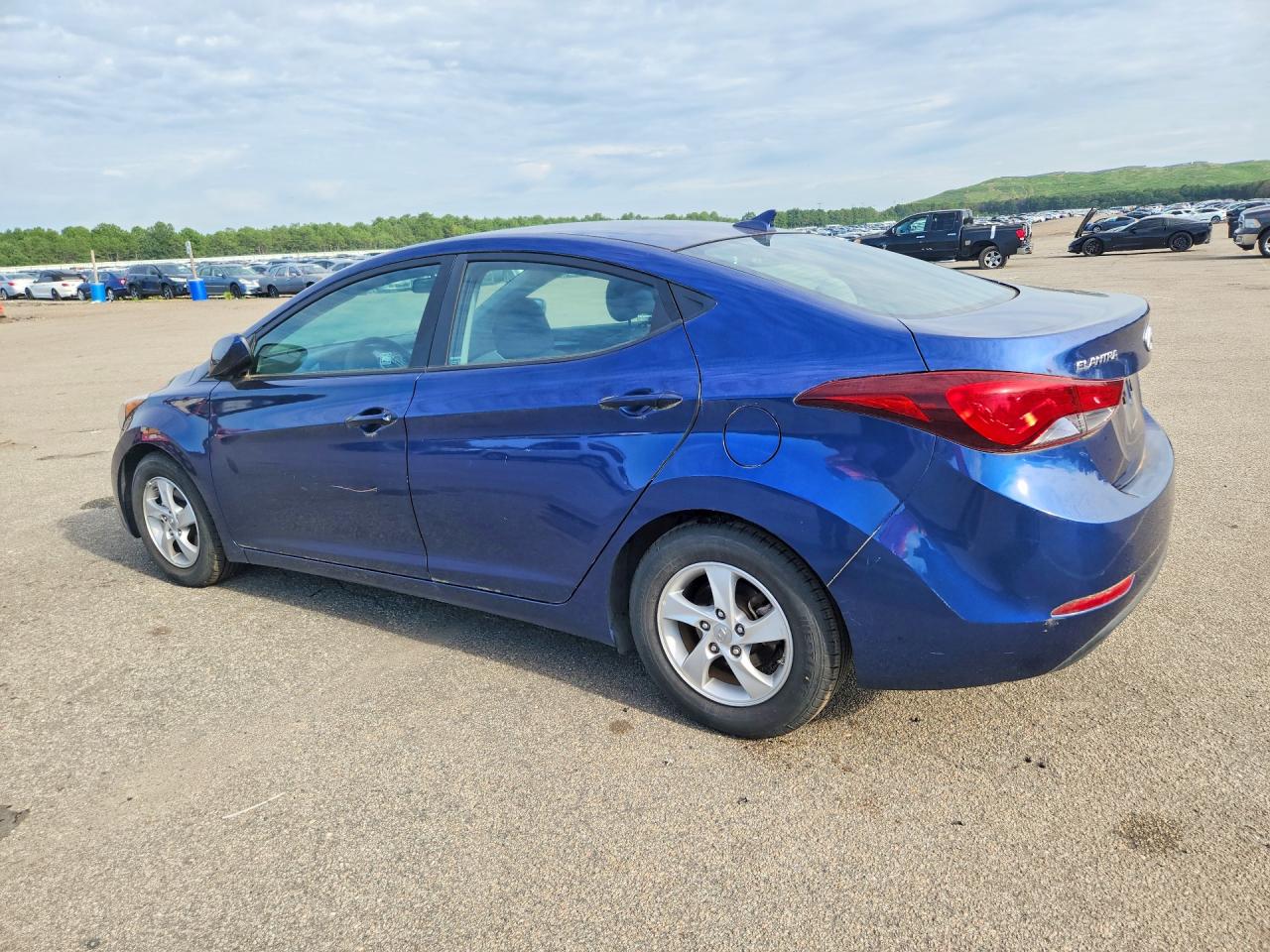 2015 HYUNDAI ELANTRA — снимка 2