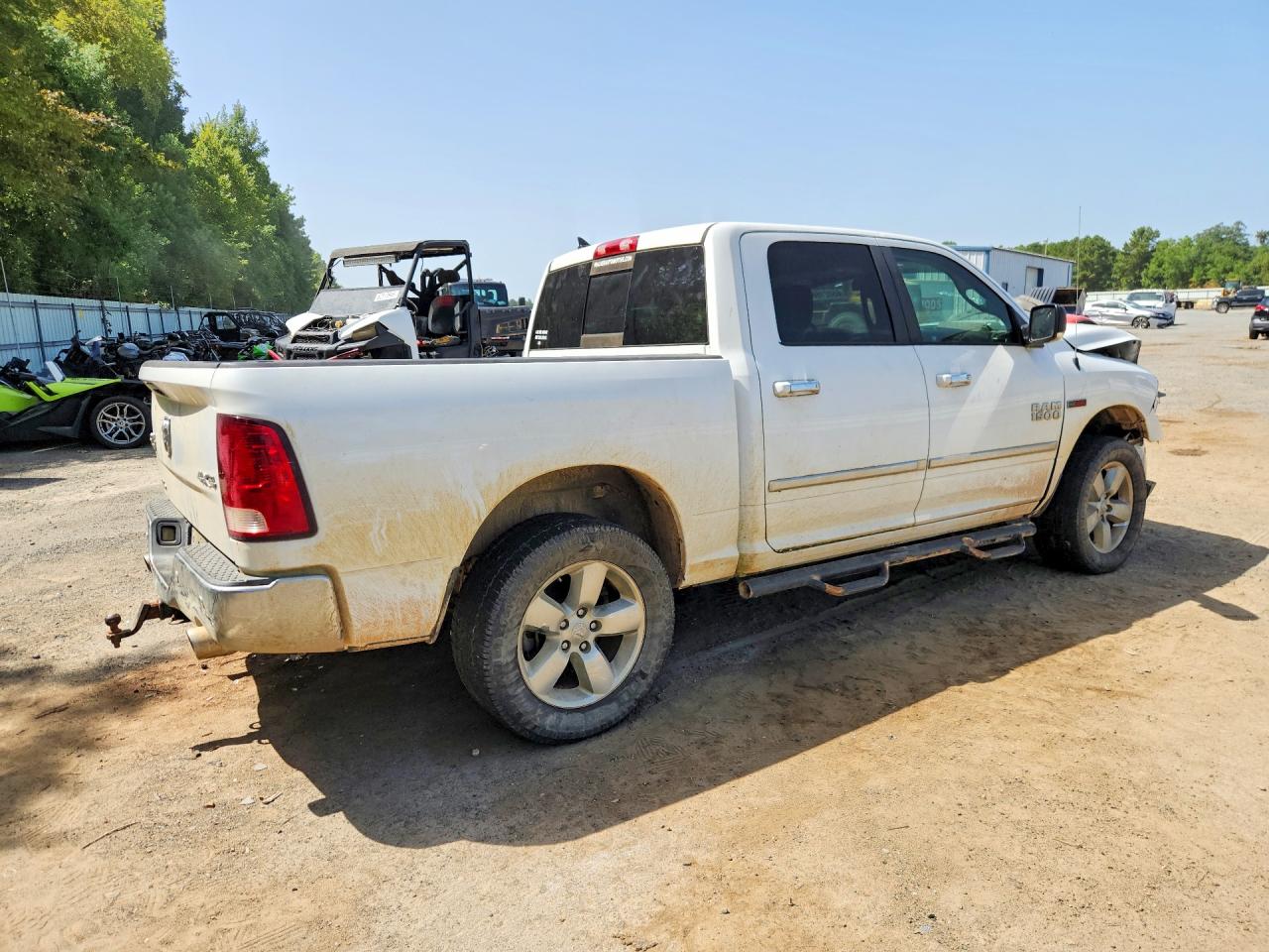 2016 RAM 1500 SLT — снимка 3