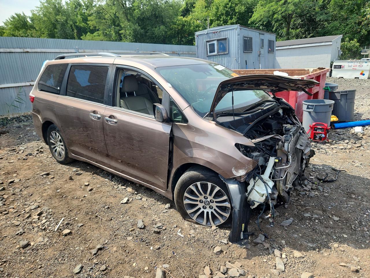 2019 TOYOTA SIENNA XLE 8-PASSENGER — снимка 4